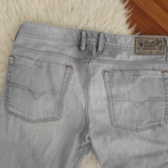 Vintage Diesel Industries jeans light blue (32) - Picture 4 of 6